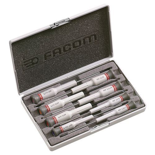 Sada osmi šroubováků Facom Micro-Tech® s drážkou Phillips® Sada obsahuje: <br />5 šroubováků s drážkou: AEF.2x75 – AEF.2.5x75 – AEF.3x75 – AEF.3.5x75 – AEF.4x75.<br />1 šroubovák Phillips®: AEFP.00x75.<br />2 Šroubovák POZIDRIV®: AEFD.0x75 – AEFD.1x75.<br />Rozměry kufříku: d. 215 x š. 130 x v. 31 mm.<br />Hmotnost: 385 g.