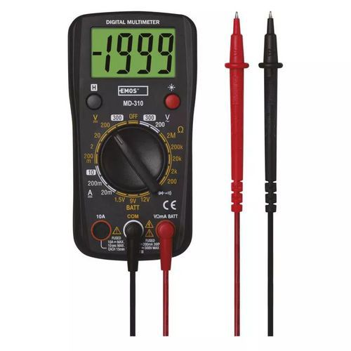 Multimetr Emos MD-310 Pokročilý multimetr pro hobby použití při údržbě el. zařízení a budování nových elektrických rozvodů.<br />Možnost testování baterií a diod.<br />Inteligentní připojení měřicích kabelů