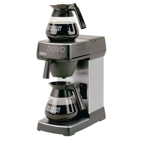 Kávovar Novo Bravilor Bonamat 2130 W Velkokapacitní kávovar se dvěma plotýnkami.<br />Kávovar s plastovým filtrem vhodný do všech kanceláří.<br />Skleněný džbán s odklápěcím víkem.<br />Ruční přidávání vody.