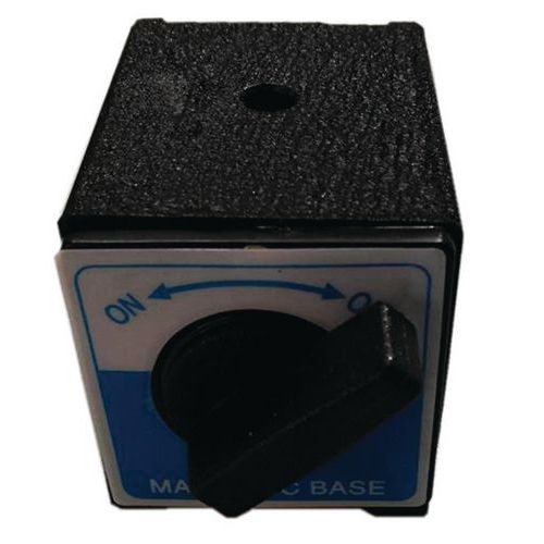 Magnetická základna pro úchylkoměr Magnetická základna pro mechanický úchylkoměr Manutan Expert.<br />Zamykání pomocí tlačítka on / off.<br />Závitový otvor M8 (8 mm).<br />Nosnost 60 kg.