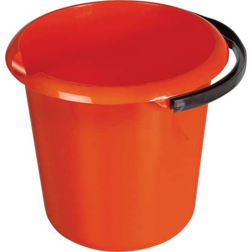 Plastový kbelík s výlevkou