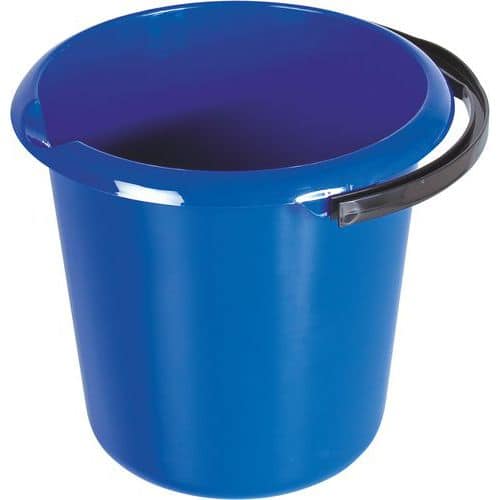 Plastový kbelík s výlevkou