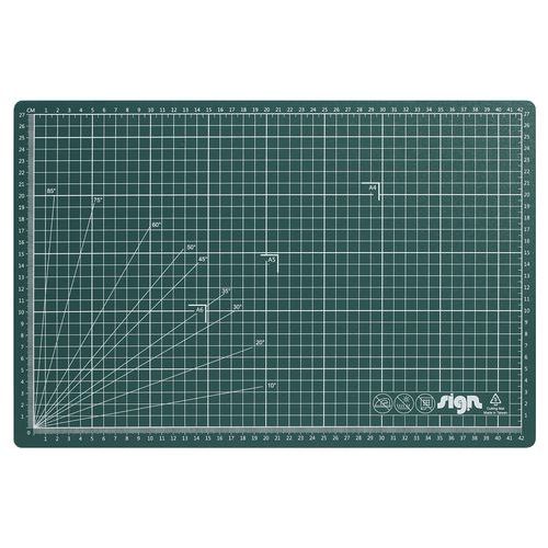Řezací podložka 45 x 30 cm Víceúčelová řezací podložka bez obsahu toxických látek vyrobená z materiálu bez obsahu DEHP.<br />Tři vrstvy různých textur: dvě vrstvy TPE (vnější) a jedna vrstva PP (vnitřní).<br />Vysoce kvalitní regenerační povrch: když se do gumy vloží čepel