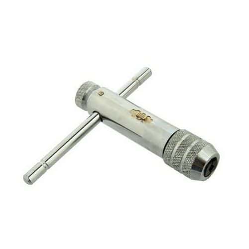 Vratidlo na závitníky M5-M12 110mm GEKO Praktické vratidlo vhodné na práci v těžko přístupných místech.<br />Na závitníky M5-M12 110 mm.