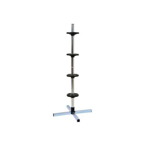 Stojan na pneumatiky GEKO Pojme čtyři kola<br />Maximální šířka pneumatiky: 225 mm<br />Maximální průměr pneumatiky: 66 cm<br />Obal v ceně<br />Výška: 1100 mm<br />Šířka základny: 495 mm<br />Maximální šířka pneumatiky: 225 mm<br />Maximální průměr pneumatiky: 66 cm<br />Maximální zatížení: 100 kg
